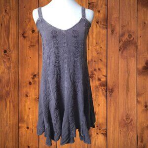 Braja Women's S/M Sleeveless Boho Embroidered Dress Purple  Asymmetric Hem Flowy